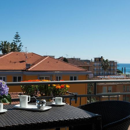 Hotel Ristorante La Marina Mhotelsgroup San Bartolomeo Al Mare Extérieur photo