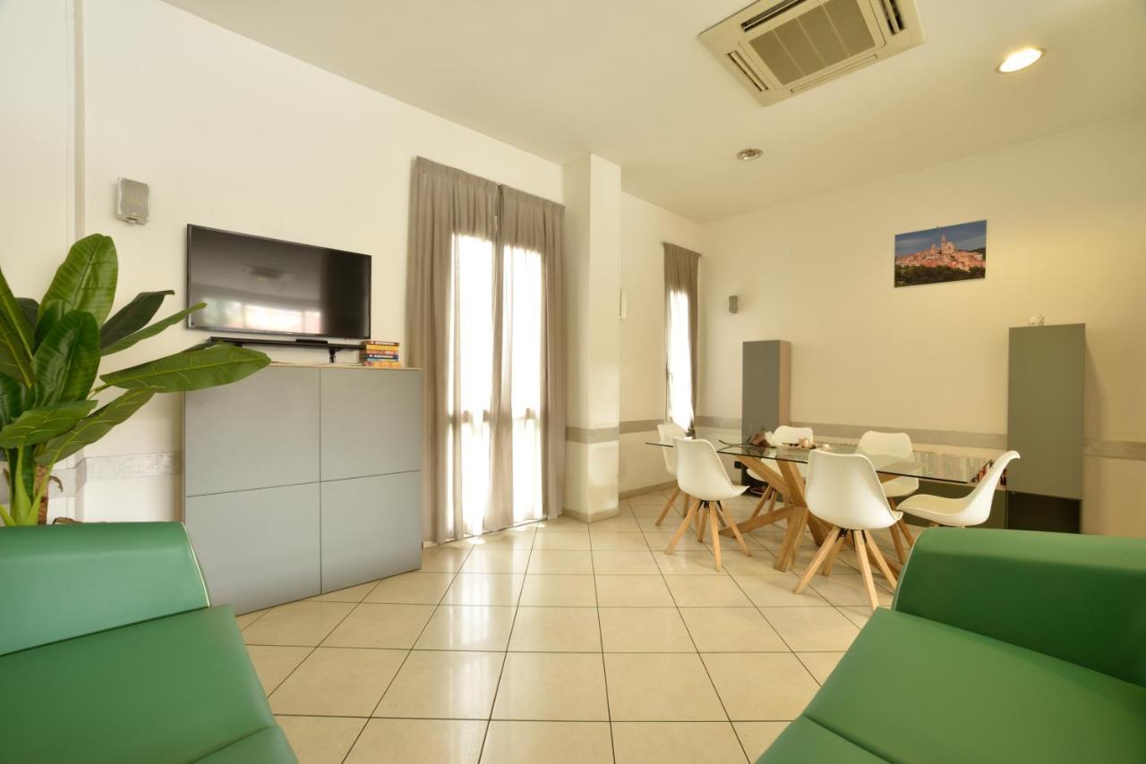 Hotel Ristorante La Marina Mhotelsgroup San Bartolomeo Al Mare Extérieur photo