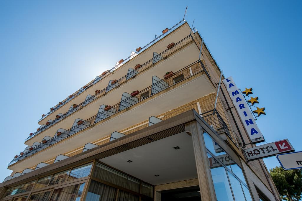 Hotel Ristorante La Marina Mhotelsgroup San Bartolomeo Al Mare Extérieur photo